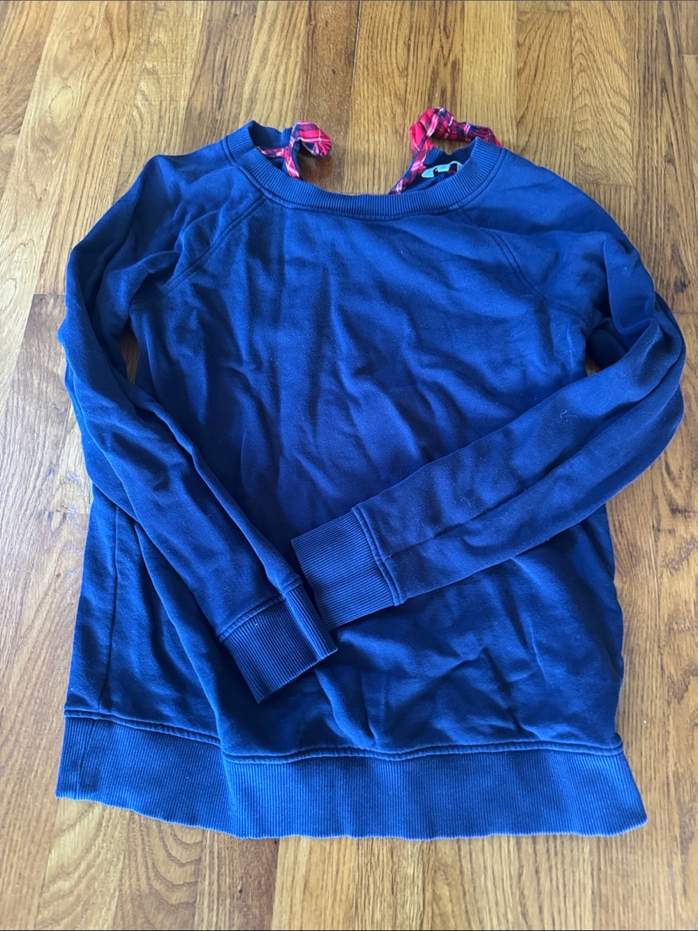 crown & ivy Navy Blue Crewneck Pullover Sweater